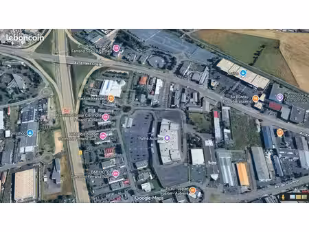 local commercial 425 m² clermont-ferrand