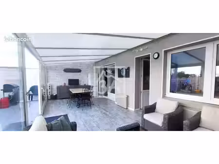 pavillon 7 pièces 133 m²