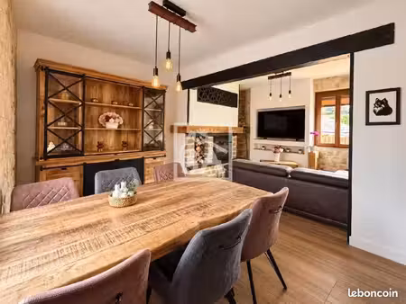 maison 6 pièces 107 m²
