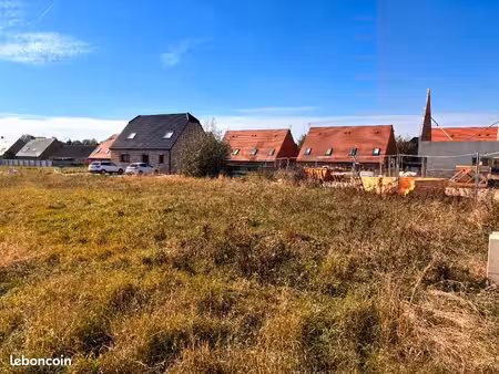 terrain 383 m² saultain