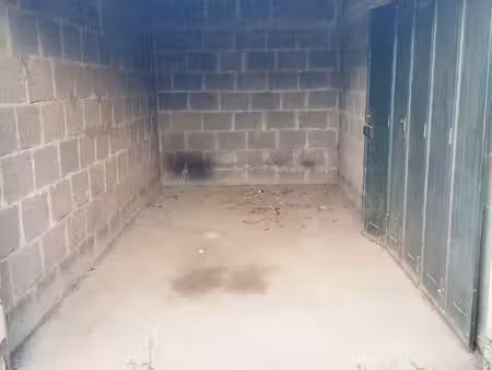 garage proche gymnase gérard verlaguet