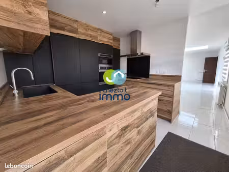 maison 5 pièces 146 m²