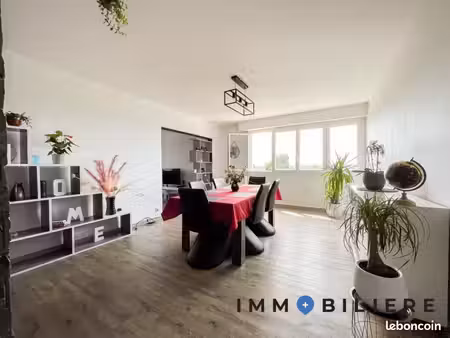 appartement 5 pièces 100 m²