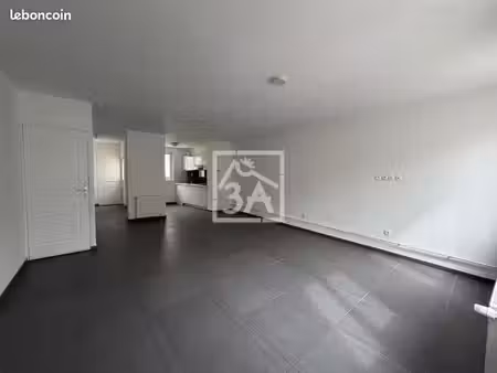 maison de ville 5 pièces 85 m²