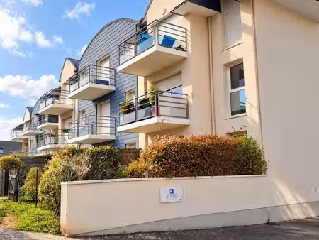 belz centre – appartement t2 de 46 m² avec balcon plein sud et parking