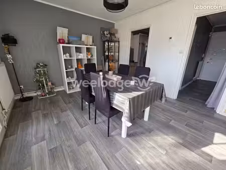 maison 4 pièces 77 m²