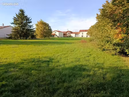 terrain 1533m²