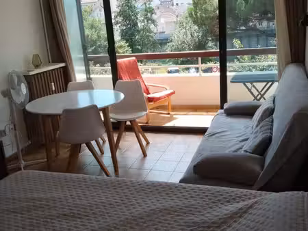 studio à vendre