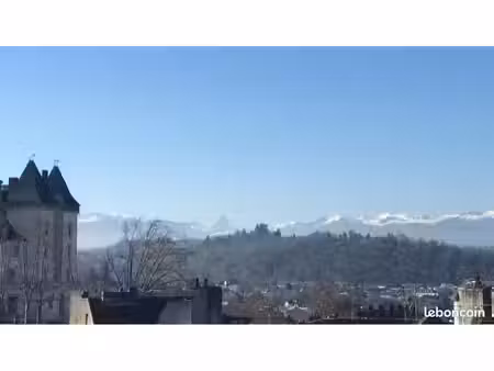 appartement vue pyrénées et château de pau