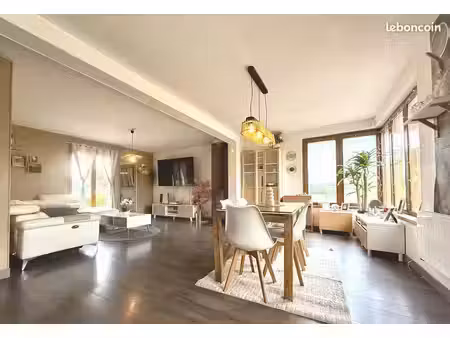 pavillon 6 pièces 124 m²