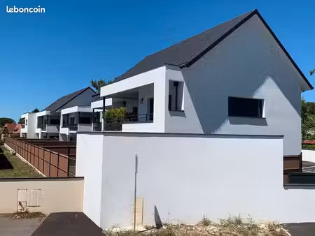 appartement d’exception esprit maison – 102 m² – vue pyrénées – triple exposition – balcon