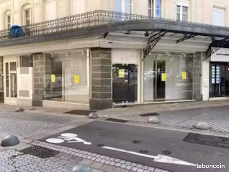 local commercial hyper centre château-gontier