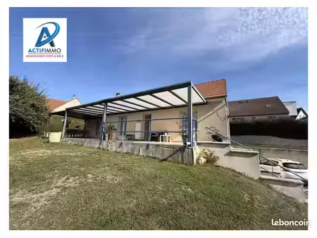 pavillon 6 pièces 104 m²