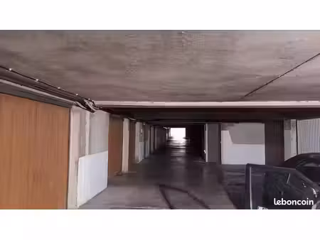 particulier vend garage à perpignan