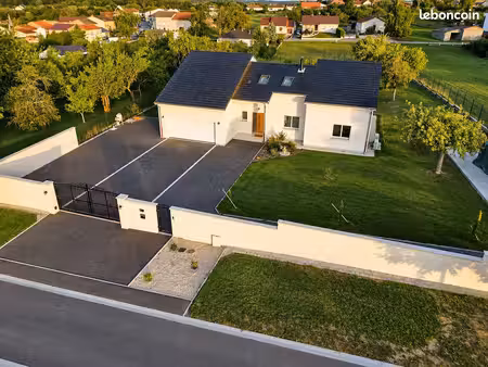 maison d’architecte contemporaine haut de gamme – plain-pied avec mezzanine