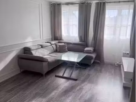 appartement 65 m² – 2 chambres – balcon  cave et parking – grande-synthe