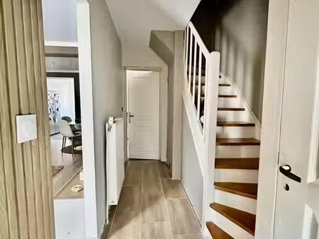 maison 6 pièces 92 m²