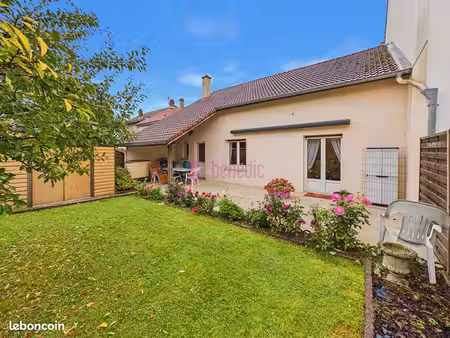maison 4 pièces 94 m²