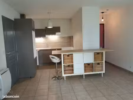 appartement t2 rez de jardin lescar