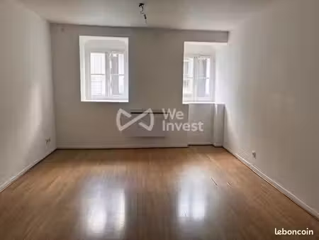 appartement 3 pièces 80 m²