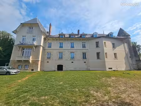 local / stockage de 75 / 80 m2 cergy à 25 minutes magny en vexin à 8 minutes gisors à 12 m