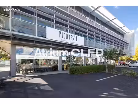 local commercial 147 m² aubiere