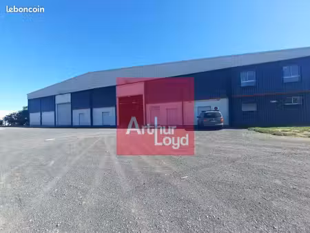 local d'activite 1823 m² cournon d'auvergne