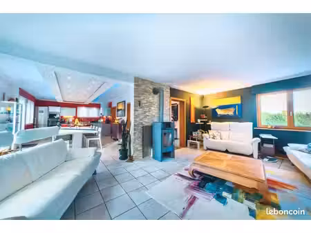 maison 512 m2  6/7 pièces