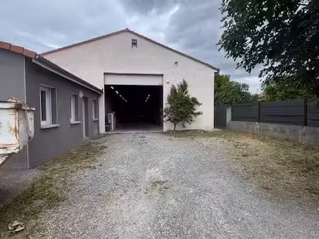 a louer depot professionnel