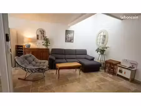 au calme en hypercentre d'auray  bien plus qu'un appartement