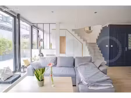 loft 3 pièces 80 m²