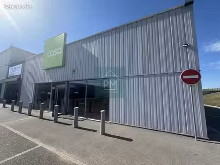 local commercial 750 m² compiègne