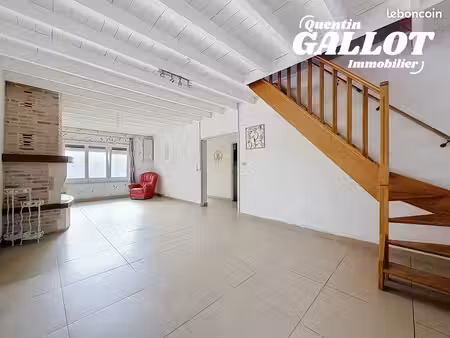 maison 5 pièces 141 m²