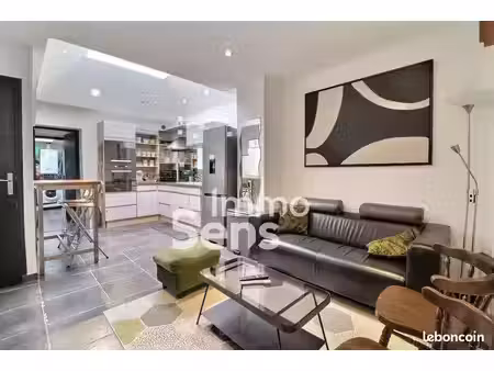 maison 6 pièces 98 m²