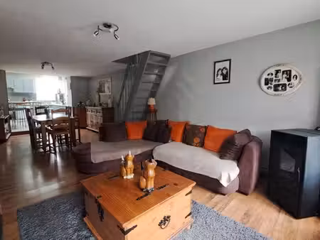 immeuble : brasserie et appartement ??