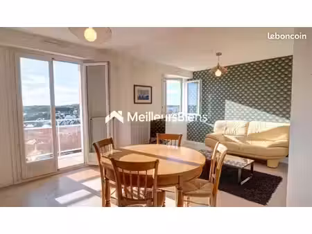 appartement 3 pièces 82 m²