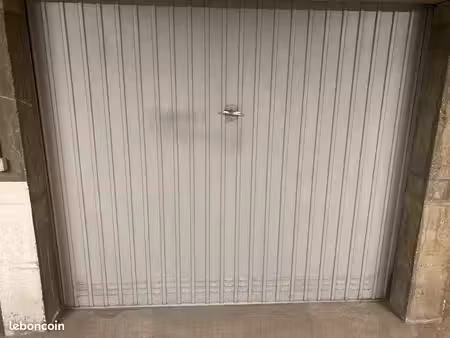 loue box fermé