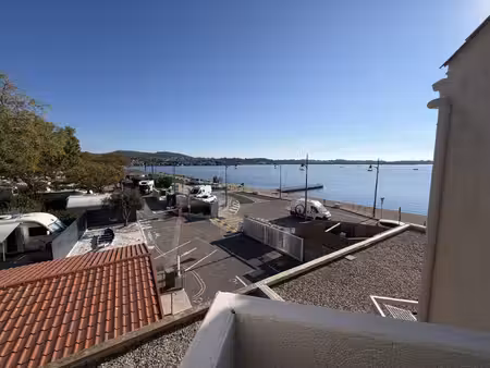 t1 vue étang