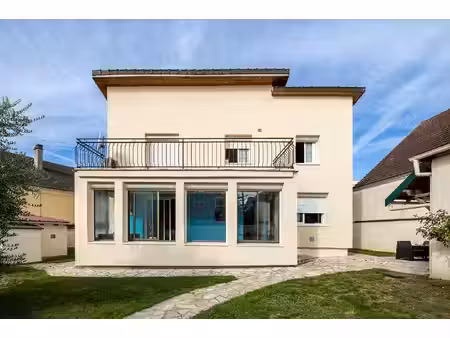 maison domont 4 pièce(s) 0133 m2 plus de dépendances