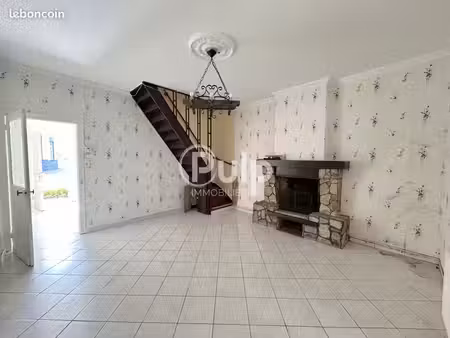 maison 5 pièces 90 m²