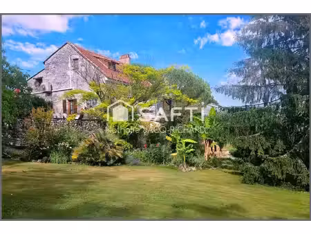 belle demeure en pierres – vue campagne & vignes – 2000 m² de terrain