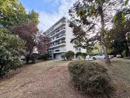 appartement 3 pièces 65 m² - brunoy