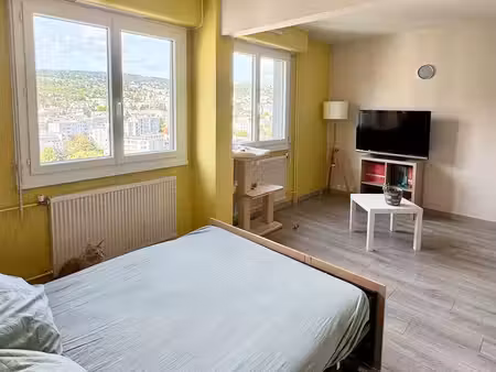 location appartement - grand studio