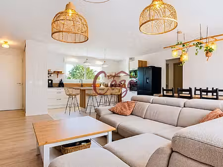 maison 4 pièce(s) 100 m2