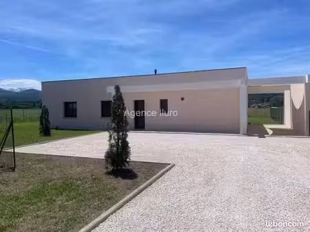 villa 4 pièces 126 m²