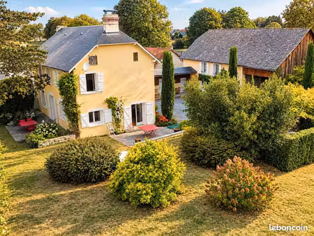 maison 6 pièces 180 m²
