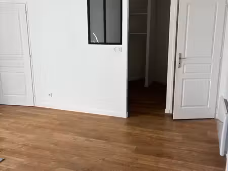 f2 bis 47 m² neuf – chambre + bureau – facultés