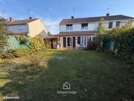 maison 4 pièces 85 m²
