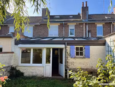 maison 6 pièces 105 m²