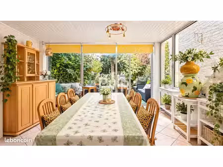 maison 5 pièces 140 m²
